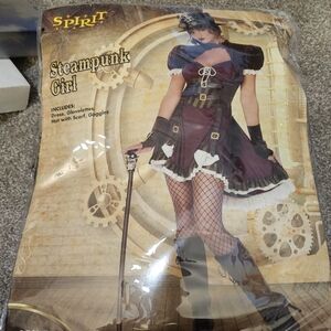 Spirit Steampunk Girl Costume - Black and White